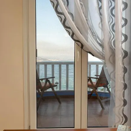 Just On The Sea 1 Holiday home Nea Iraklitsa