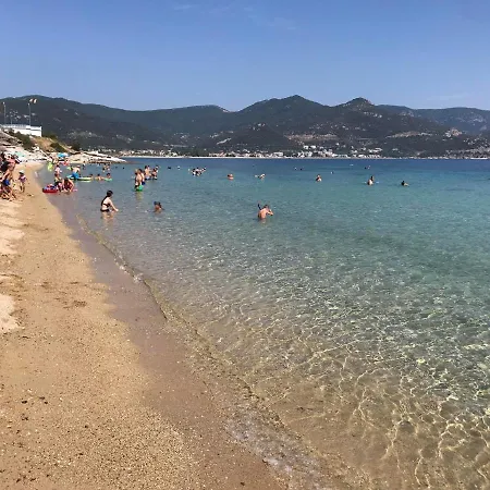 Holiday home Just On The Sea 1 *